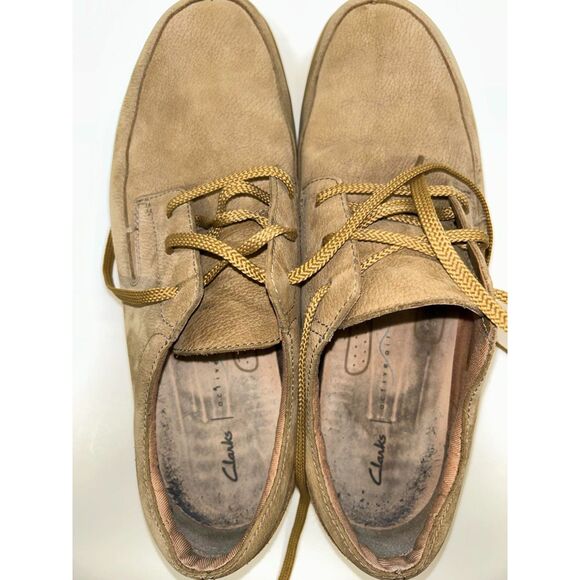 Clarks Oakland Craft Dark Sand Nubuck 10M men\'s shoes